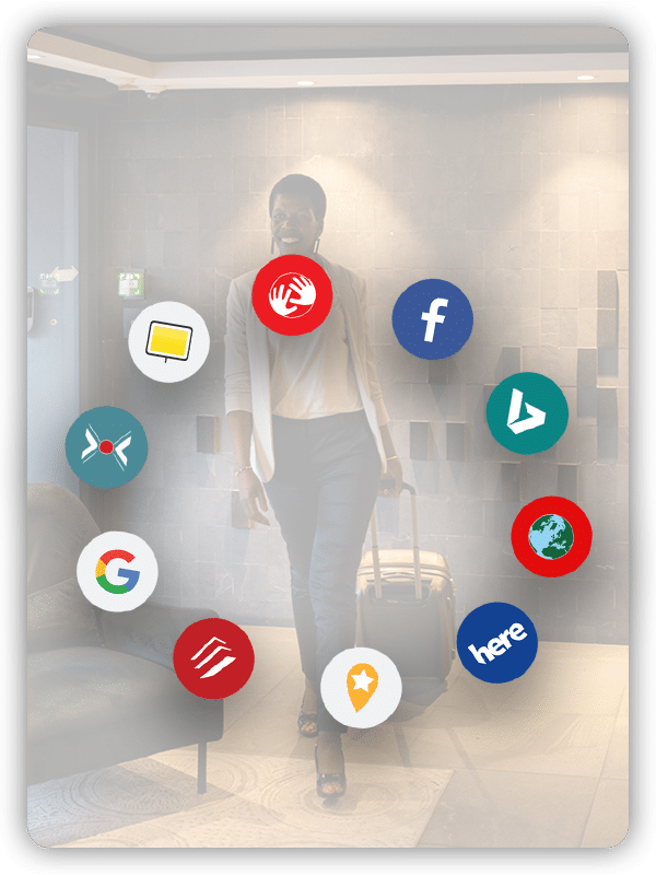 Person mit Koffer geht im Innenbereich umher, umgeben von verschiedenen App- und Website-Logos auf einer halbtransparenten Überlagerung, die die Bedeutung von Zitaten und lokalen Einträgen in jedem Unternehmensverzeichnis hervorhebt.